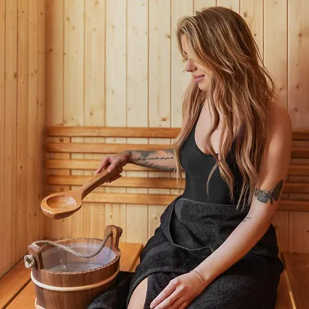 בית נופש Exclusive Fjord Getaway With Sauna