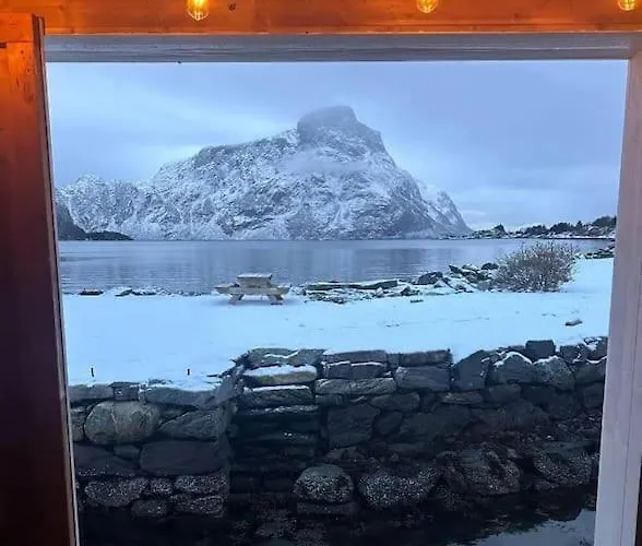 Exclusive Fjord Getaway With Sauna * Leirgulen