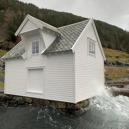 Feriehus Exclusive Fjord Getaway With Sauna